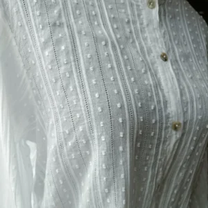 CAMISA DE TOPOS
