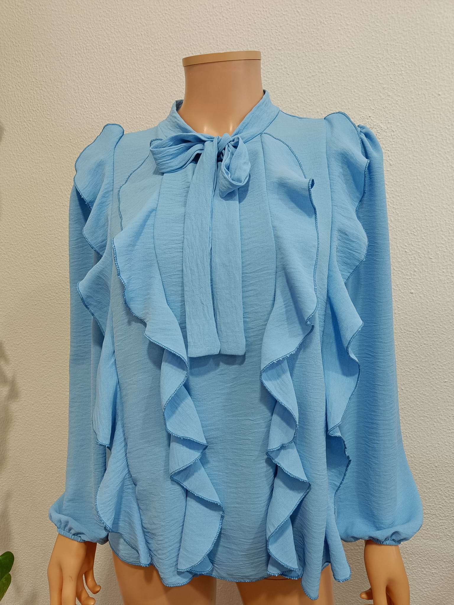 BLUSA CASCADA
